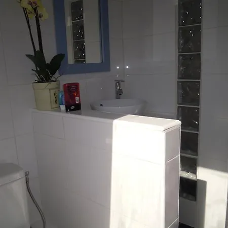 Bed & Breakfast Egloff Erondelle