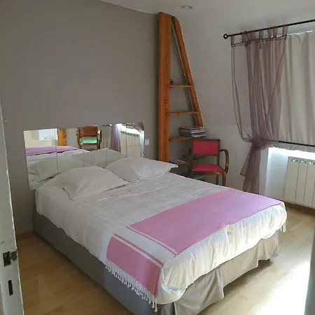 Bed & Breakfast Egloff 3*